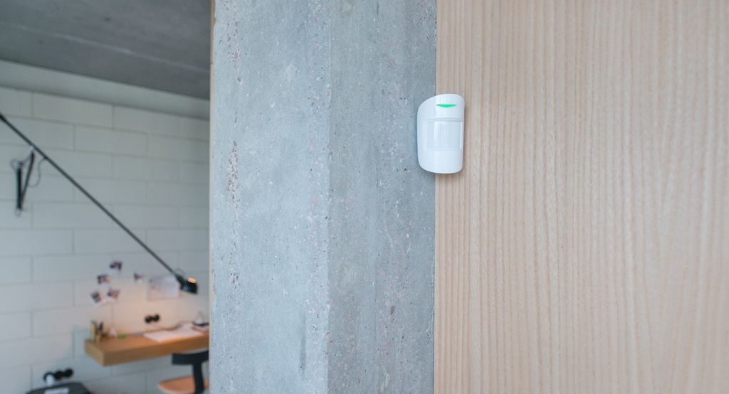 AJAX PIR Combi-Protect White