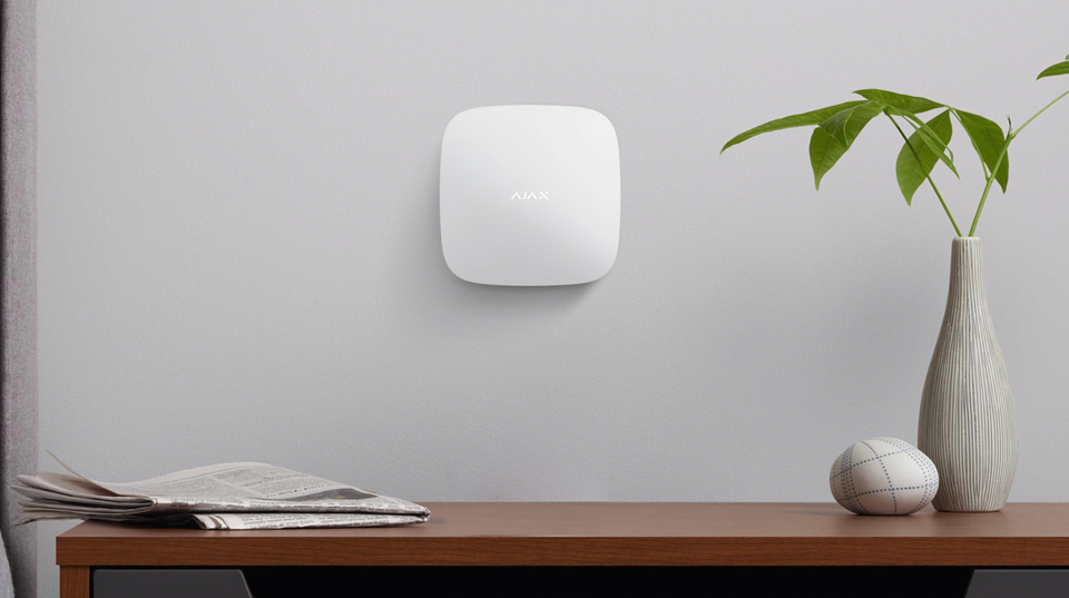 AJAX TCP-IP/GSM Alarm Hub White