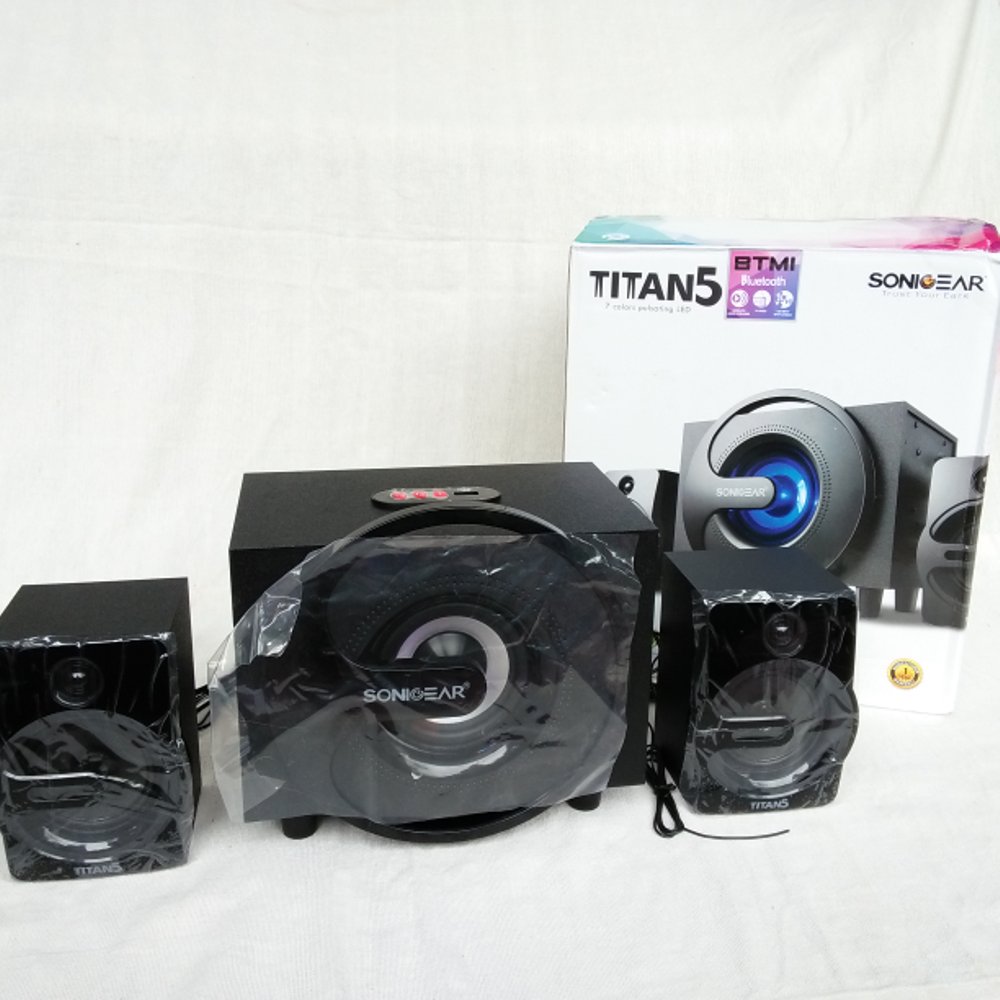 SonicGear Titan5 2.1 PC Speakers BT/USB/FM/LED 40W