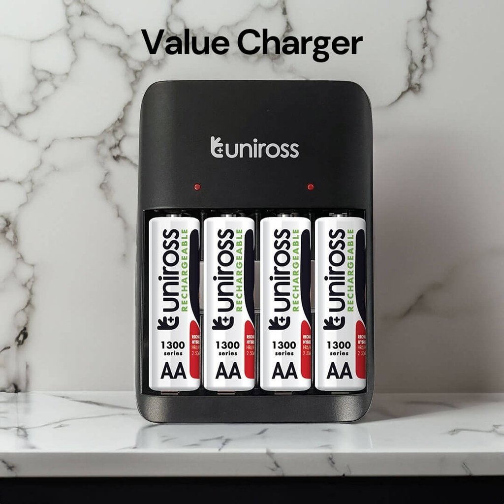 Uniross USB Charger UCU010A for AA/AAA Includes 4xAA Batteries
