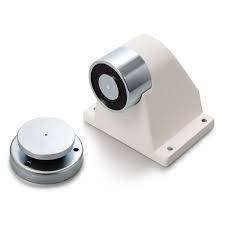 TYCO DOOR RELEASE MAGNET SET FLOOR MOUNT ABS HOUSING 24VDC