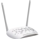 TP-LINK ACCESS POINT WIRELESS N300 SINGLE BAND, 1 X 10/100 LAN PORT, 2 X EXTERNAL ANTENNAS, WPS/ RESET/ ON /OFF BUTTON, RANGE EXTENDER/ CLIENT/ MULTI-SSID/ AP MODE, WPA/WPA2, UP TO 30 METERS WITH PASSIVE POE INJECTOR, WHITE