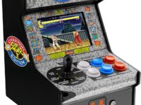 My Arcade MICRO PLAYER STREET FIGHTER II CHAMPION EDITION