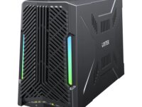 Unitek USB-C NVME/PCIe/SATA/HDD 10Gbps RGB Docking Station S1234B